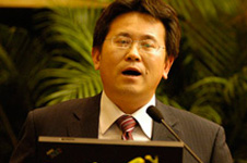 山東大學(xué)溫德成教授參加第十六屆中國質(zhì)量高層論壇并講話