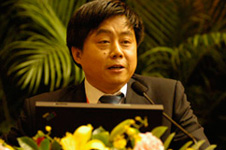 四川久大鹽業(yè)集團公司董事長總經(jīng)理傅剛義參加第十六屆中國質(zhì)量高層論壇并講話