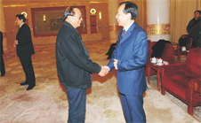 國家質(zhì)檢總局副局長蒲長城親切接見時任中國質(zhì)量檢驗協(xié)會會長李保國并詢問協(xié)會的工作